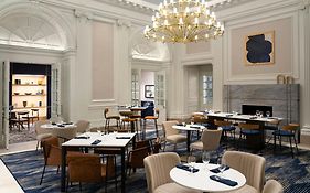 Courtyard By Marriott Philadelphia Downtown